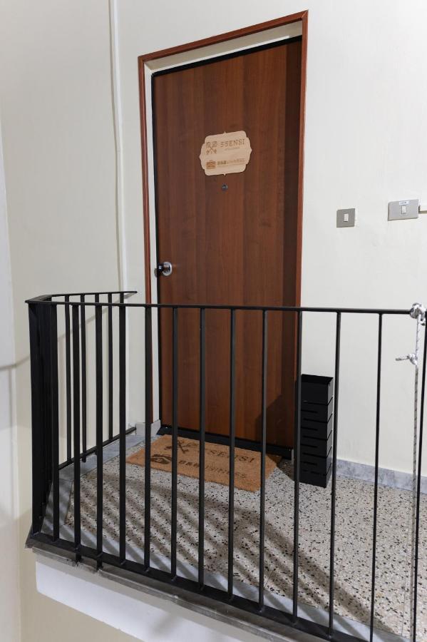 Hotel 5 Sensi - Vasca Idromassaggio, Terrazzo, Fibra Ultraveloce, Parcheggio Coperto Su Richiesta Cosenza Exteriér fotografie